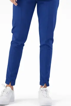 Imperial Berry - Kadın Likralı Medikal Scrubs Üniforma Takımı Doktor Hemşire Hastane Forması - Lacivert (KMR57)